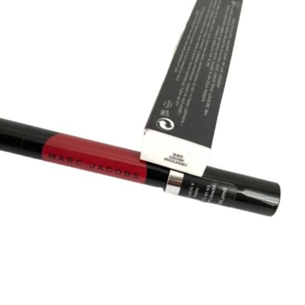 Marc Jacobs Le Marc How Rouge Liquid Lip Crayon Matte Red